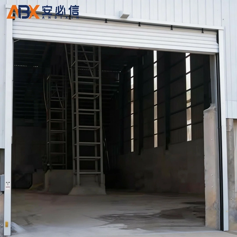 白山机库门